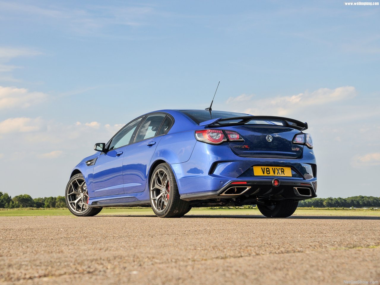 Vauxhall-VXR8_GTS-R-2018-1280-07.jpg