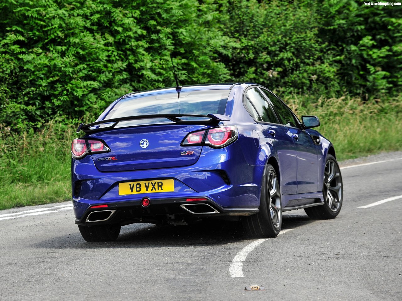 Vauxhall-VXR8_GTS-R-2018-1280-08.jpg