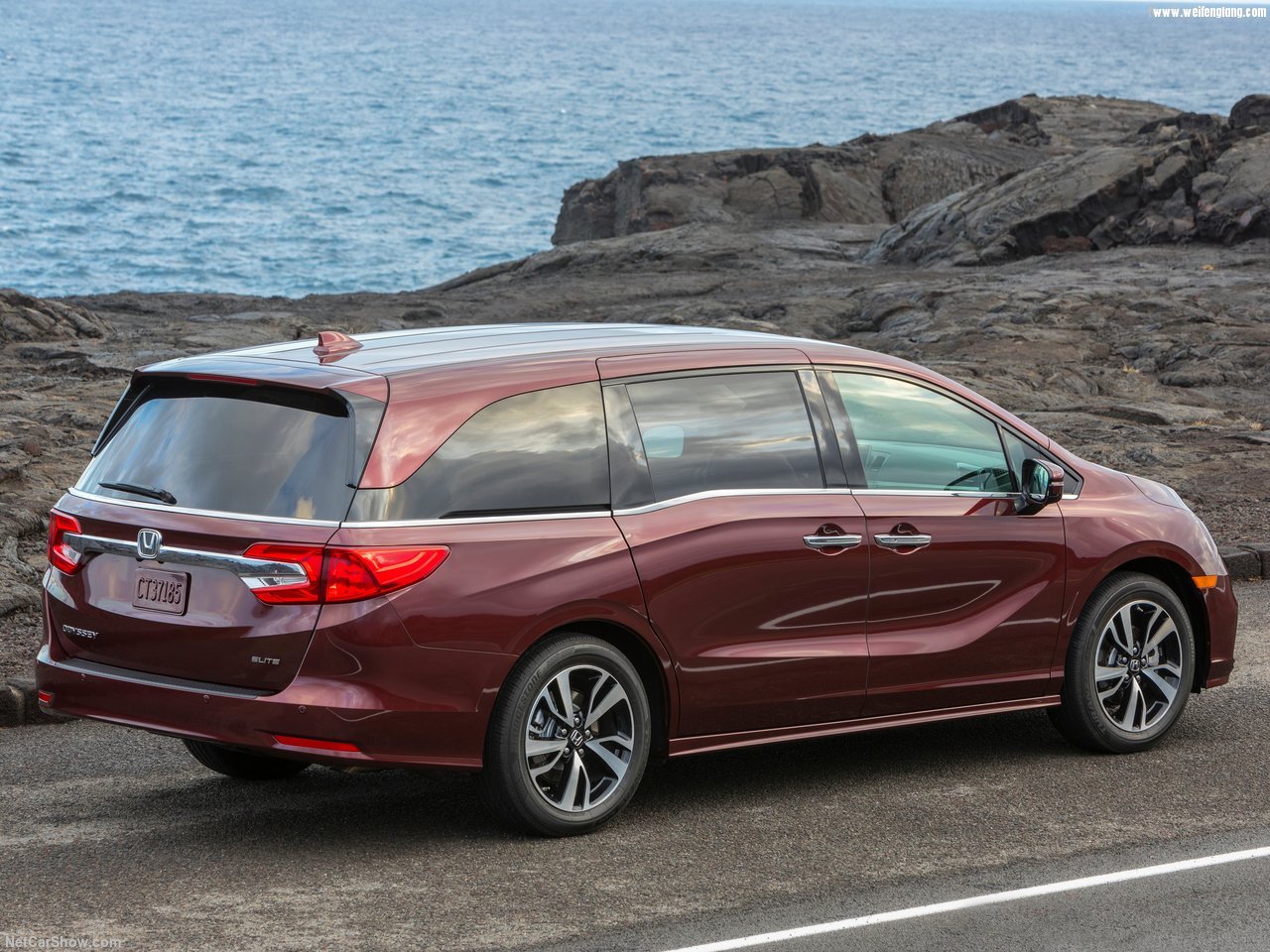 Honda-Odyssey-2018-1280-45.jpg