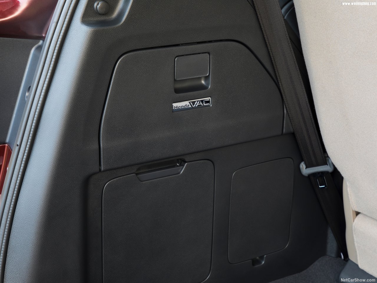 Honda-Odyssey-2018-1280-a4.jpg