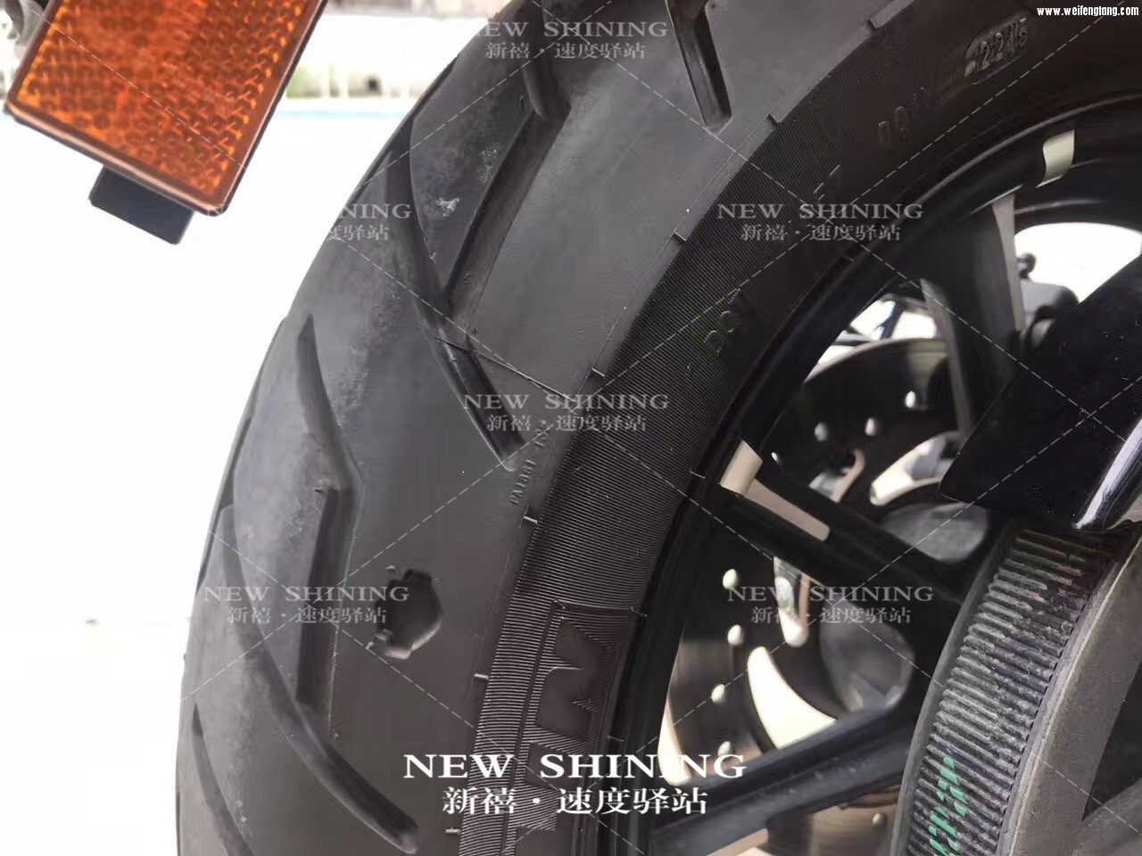 大贸二手 哈雷XL883N 9.jpg