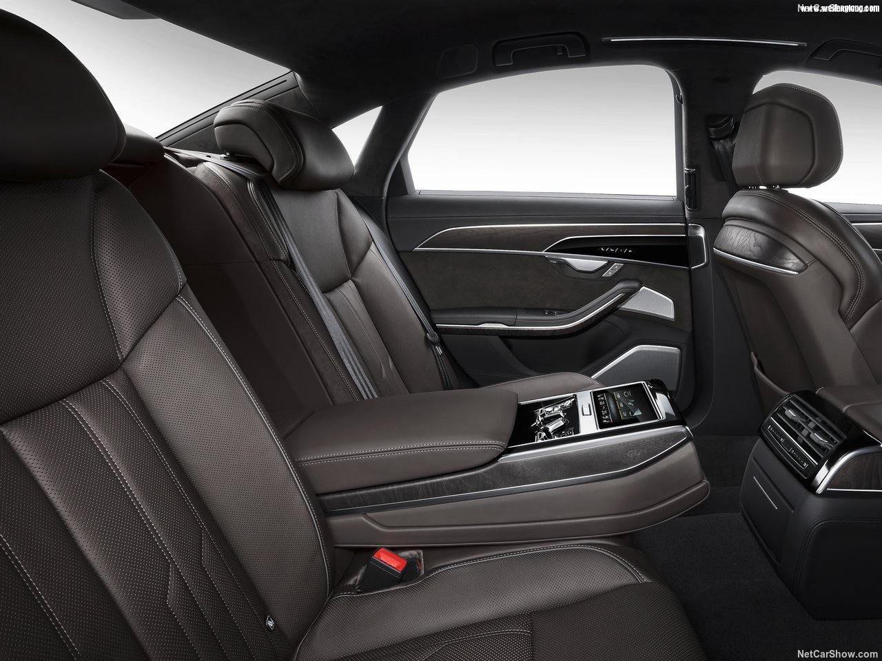 Audi-A8-2018-1280-0e.jpg