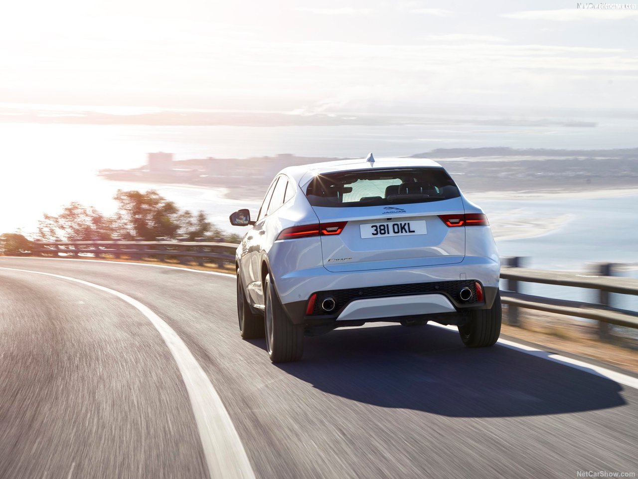 Jaguar-E-Pace-2018-1280-18.jpg