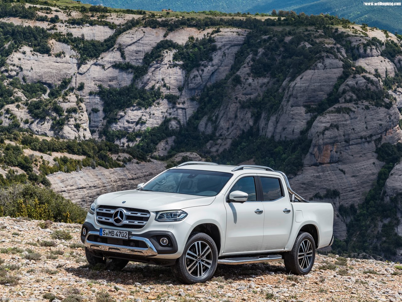 Mercedes-Benz-X-Class-2018-1280-02.jpg