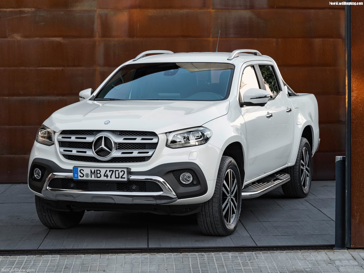 Mercedes-Benz-X-Class-2018-1280-06.jpg