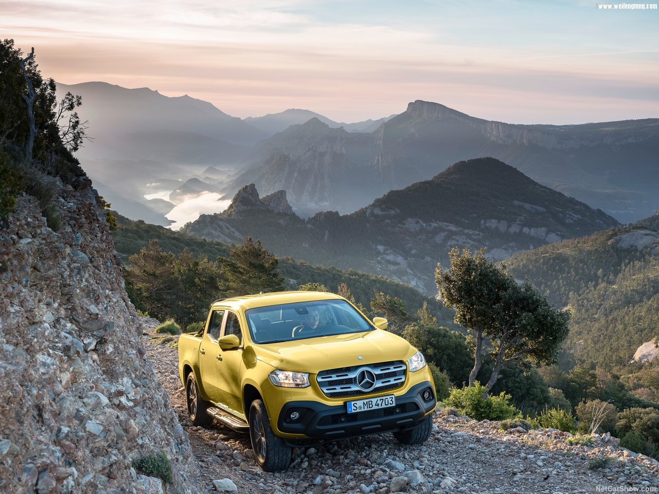 Mercedes-Benz-X-Class-2018-1280-0a.jpg