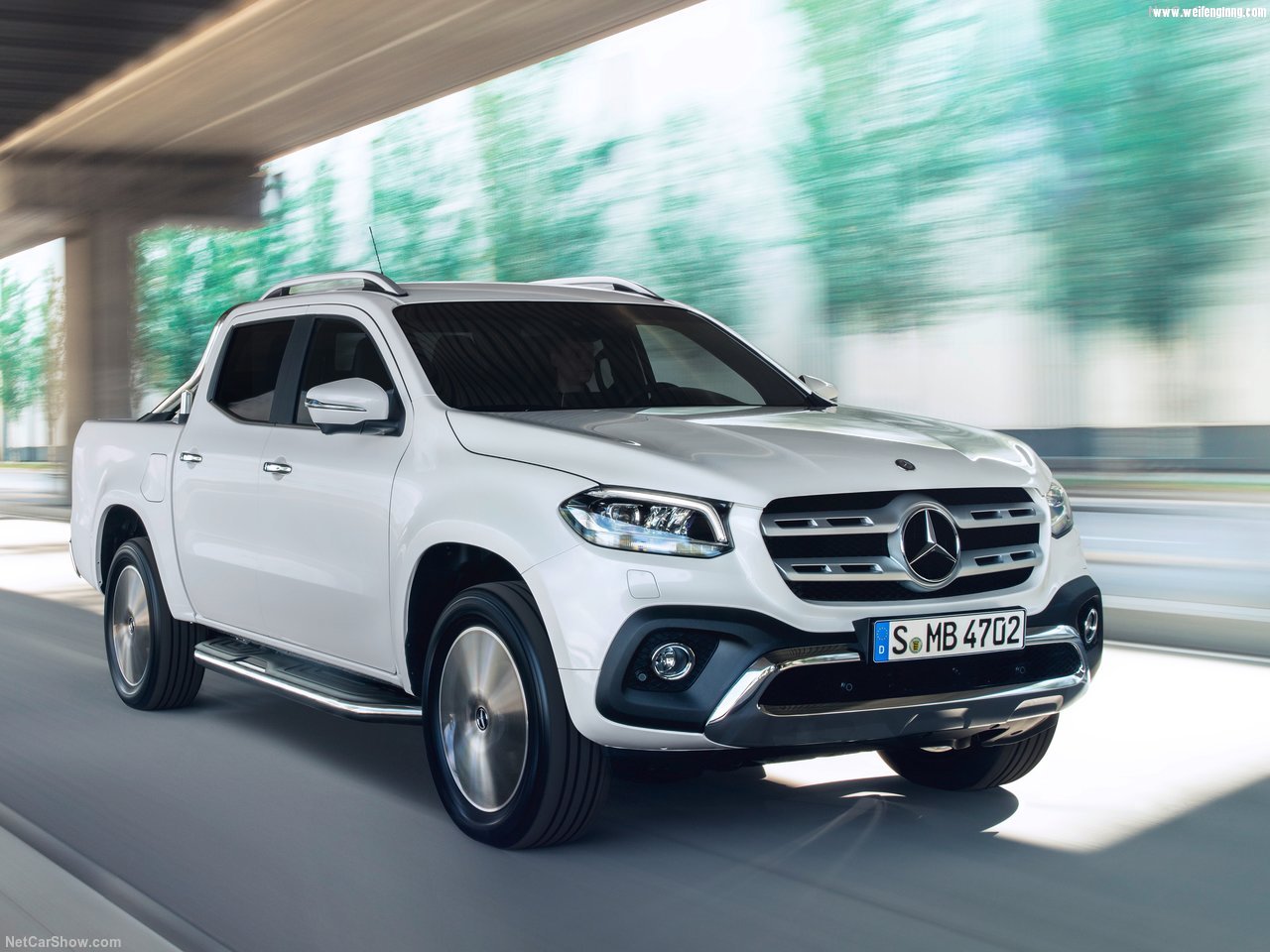 Mercedes-Benz-X-Class-2018-1280-11.jpg