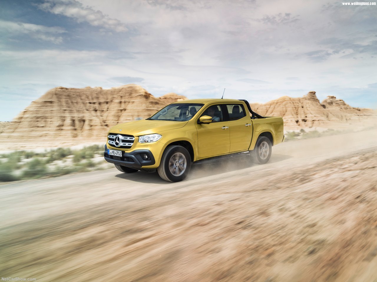 Mercedes-Benz-X-Class-2018-1280-1c.jpg
