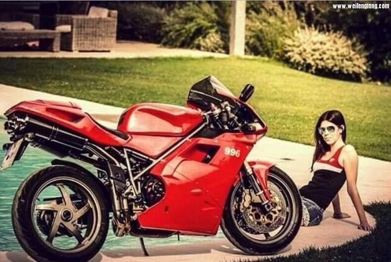 杜卡迪996.jpg