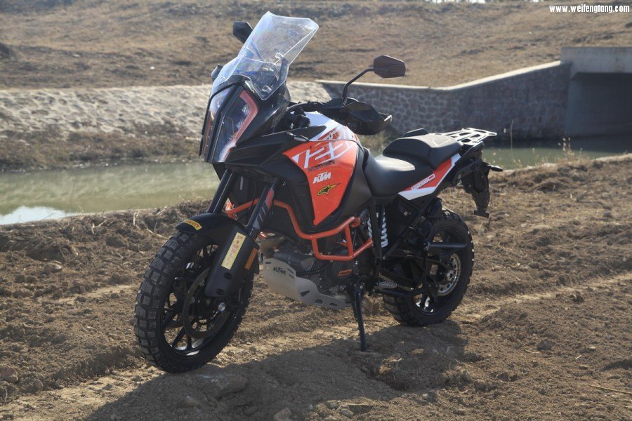 KTM 1290 ADV S  (7).JPG