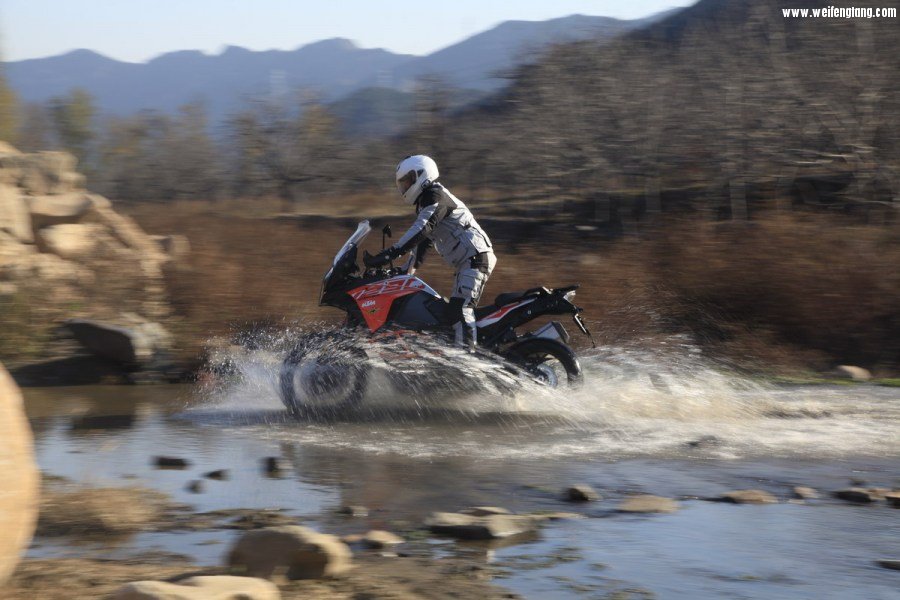 KTM1290ADV S动态 (49).JPG