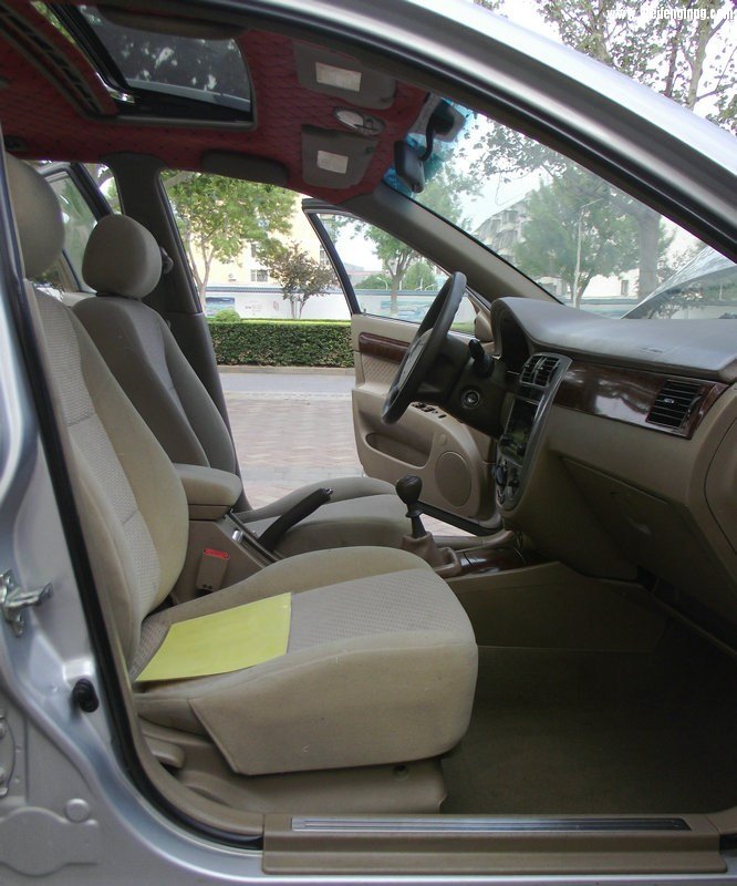 内饰6.jpg