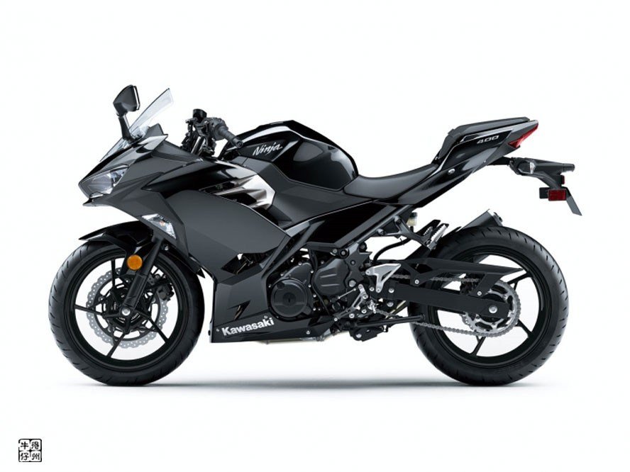 2018-Kawasaki-Ninja-400a.jpg