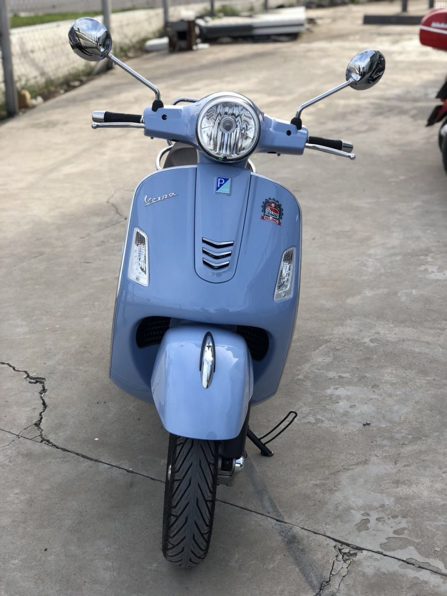 VESPA22222222222.jpg