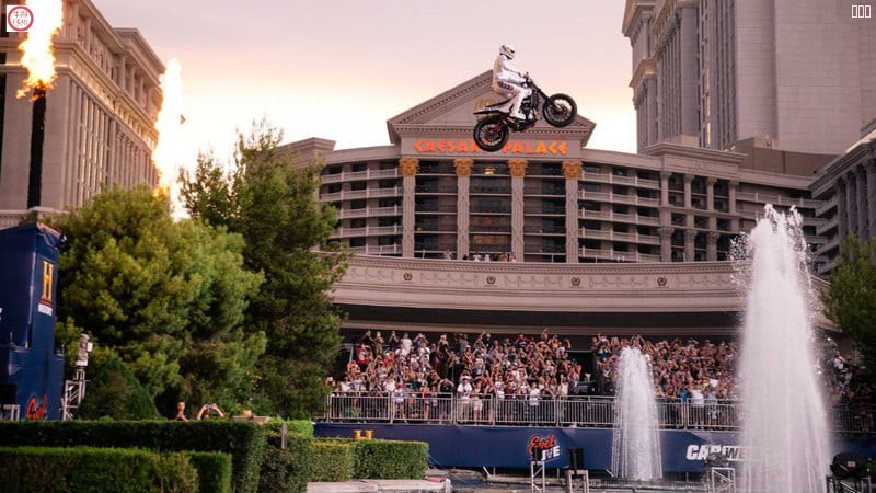 travis-pastrana-nitro-circus-caesars-palace-800x800.jpg