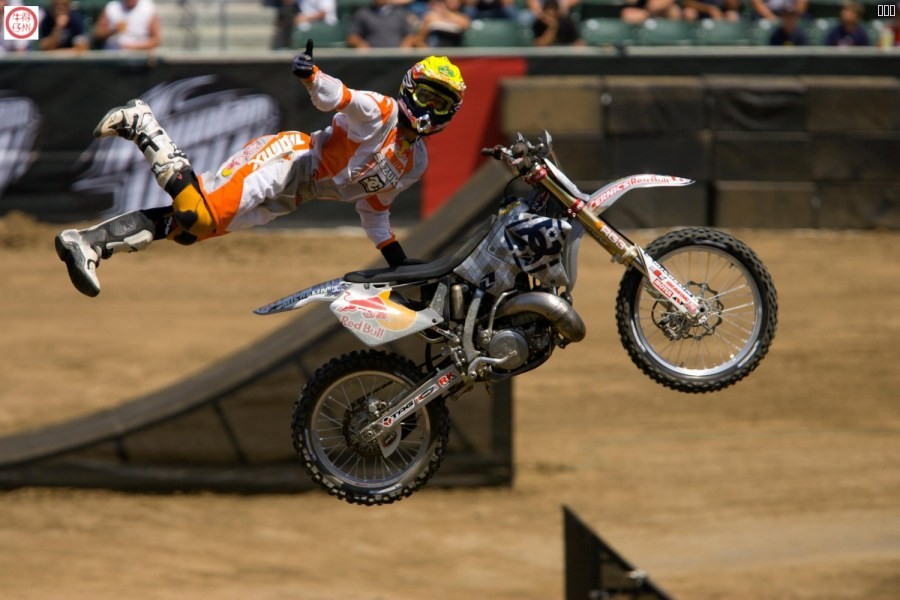 travis-pastrana-at-the-2007-x-games-freestyle-motocross.jpg