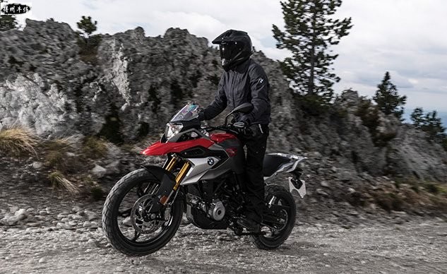 022118-2018-bmw-g310gs-f-633x388.jpg