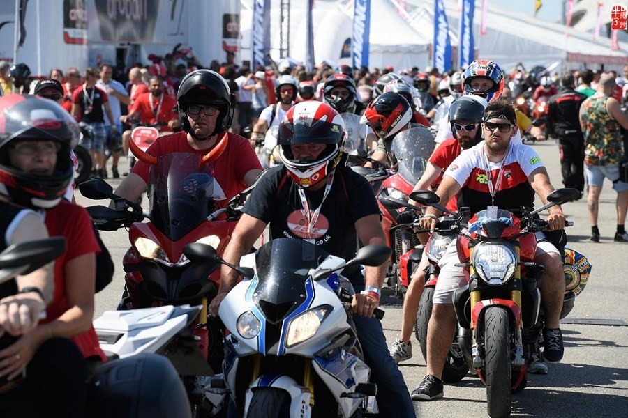 foto_world_ducati_week_misano_2016-141.jpg