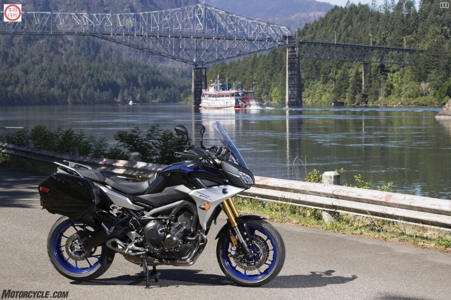 071718-2019-yamaha-tracer-900gt-1.jpg