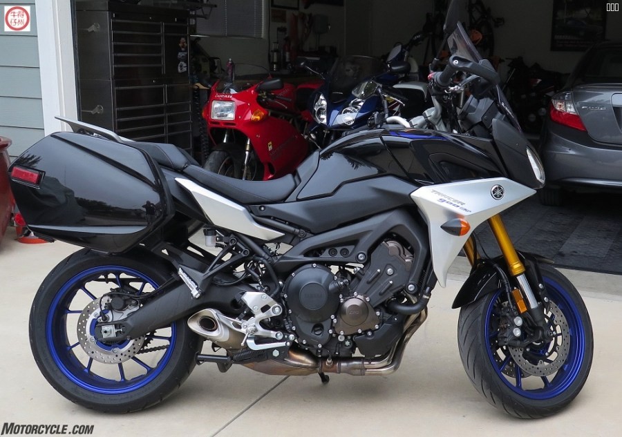 071718-2019-yamaha-tracer-900gt-IMG_8800.jpg