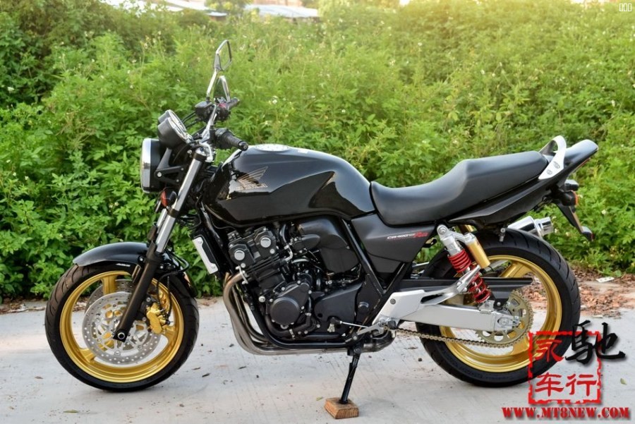 2013CB400 ABS (6).jpg