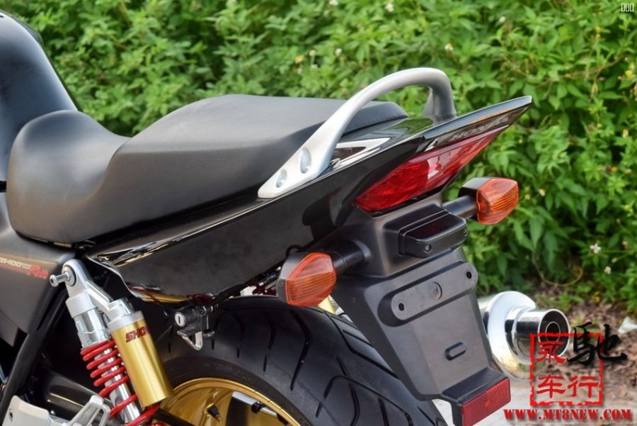 2013CB400 ABS (10).jpg