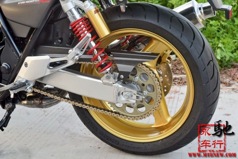 2013CB400 ABS (12).jpg