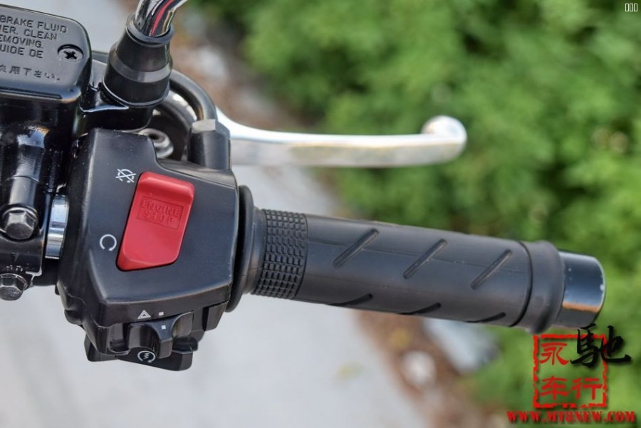 2013CB400 ABS (18).jpg