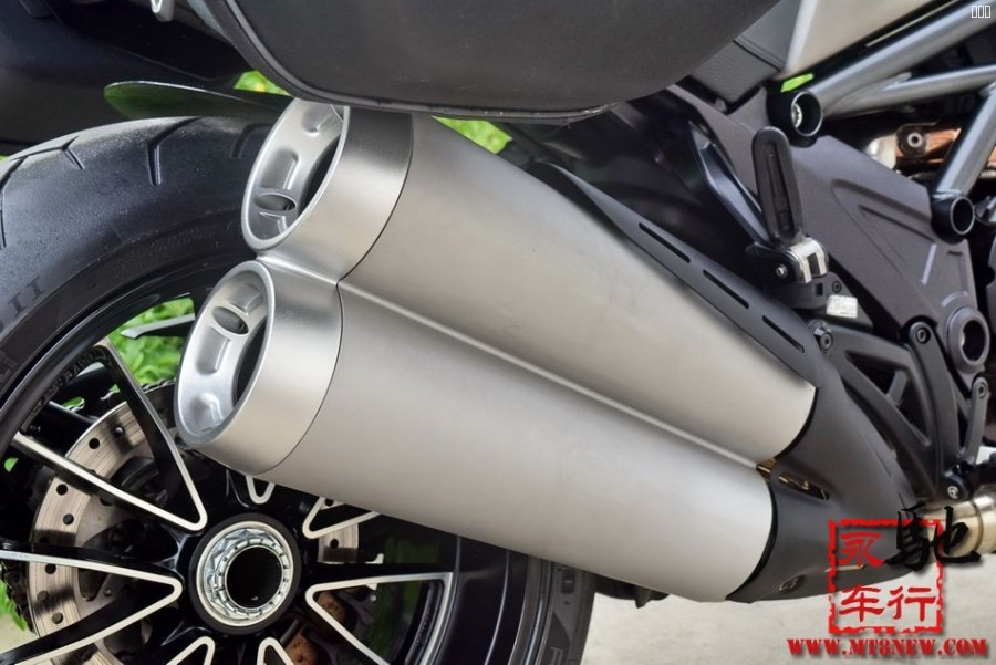 2013 杜卡迪 大魔鬼 (31).jpg