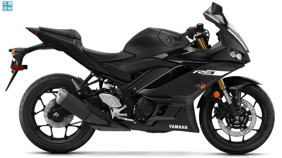 101118-2019-Yamaha_R3_MBL2_S1_RGB.jpg