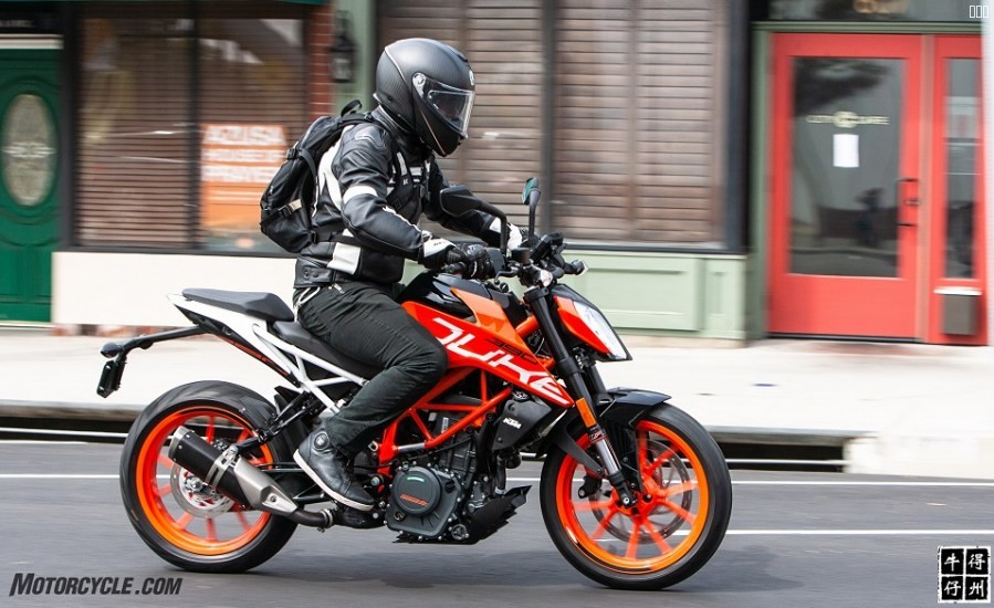 041718-KTM-390-Duke-0720.jpg