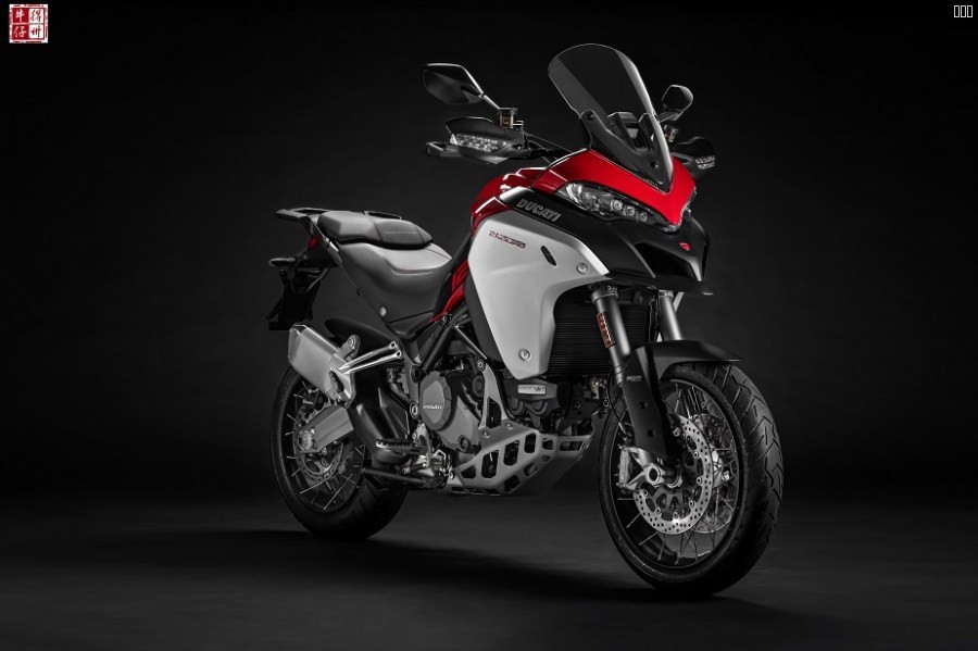 101218-12-2019-Ducati-Multistrada-1260-Enduro-UC68143-High.jpg