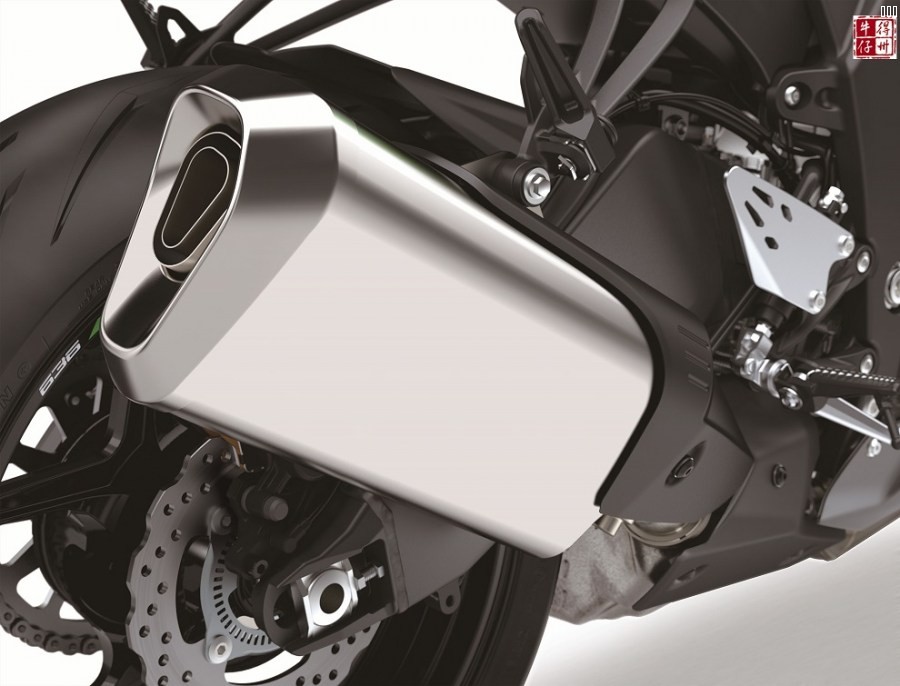 101118-2019-kawasaki-ninja-zx-6r-zx636-G_201GN1FEX3CG_A.jpg