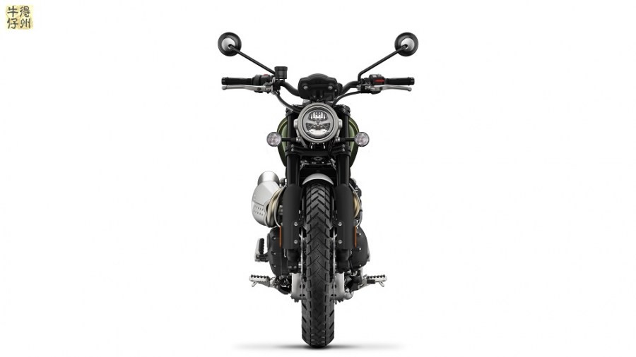 102418-2019-Triumph-Scrambler-1200-XC-Green-Front.jpg