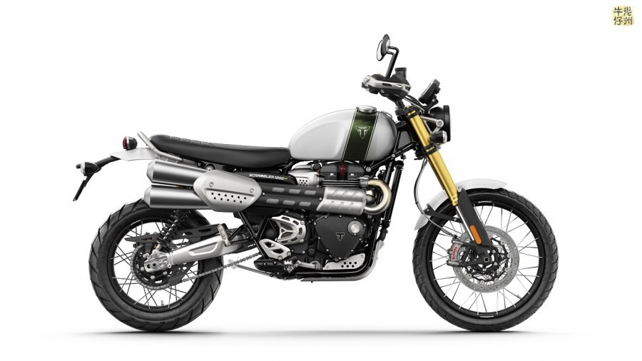 102418-2019-Triumph-Scrambler-1200-XE-RHS-1.jpg