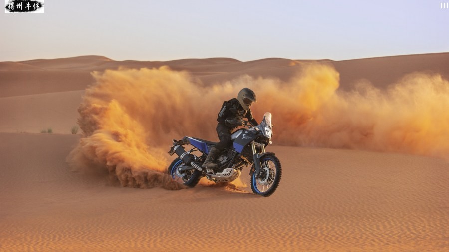2019-Yamaha-XTZ700-Tenere-700-1.jpg