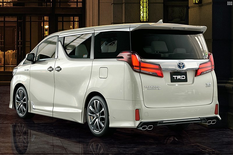 toyota_alphard_TRD_2017_02.jpg