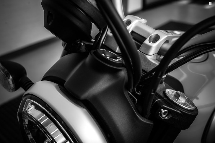 O1CN01FbP3hb1UdMU7bfk9M_!!0-fleamarket.jpg_728x728 (1).jpg