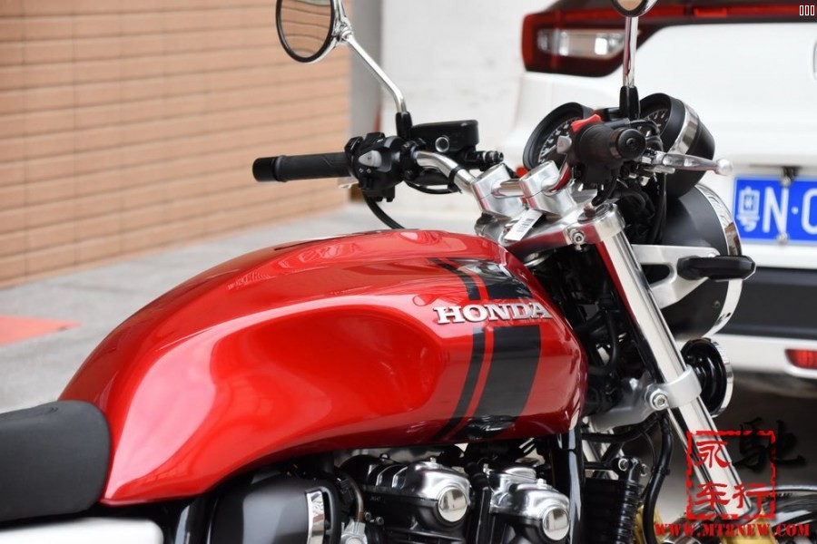 2018CB1100RS (9).jpg