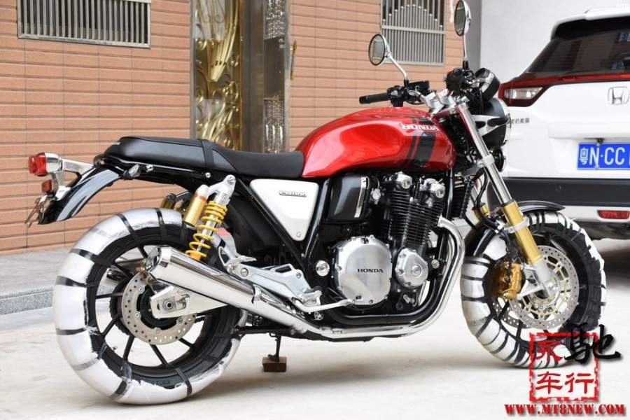 2018CB1100RS (10).jpg