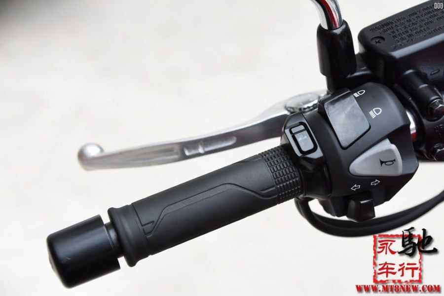 2018CB1100RS (22).jpg