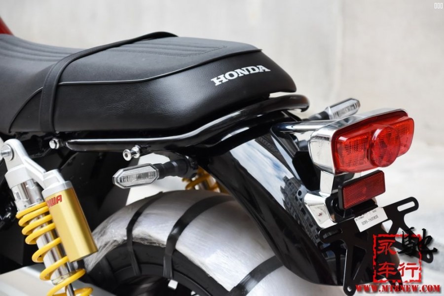 2018CB1100RS (34).jpg