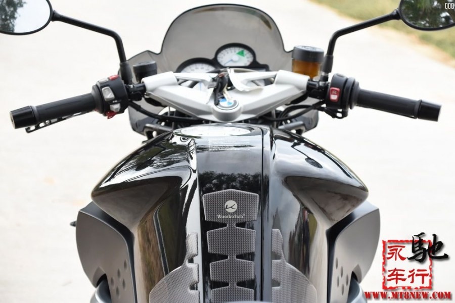 2014 K1300R (13).jpg