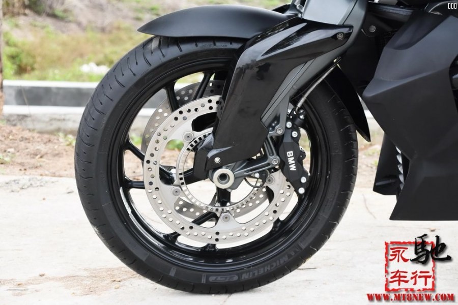 2014 K1300R (23).jpg