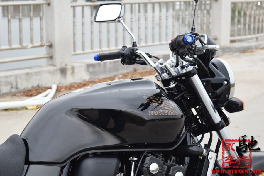 2013cb400 (25).jpg