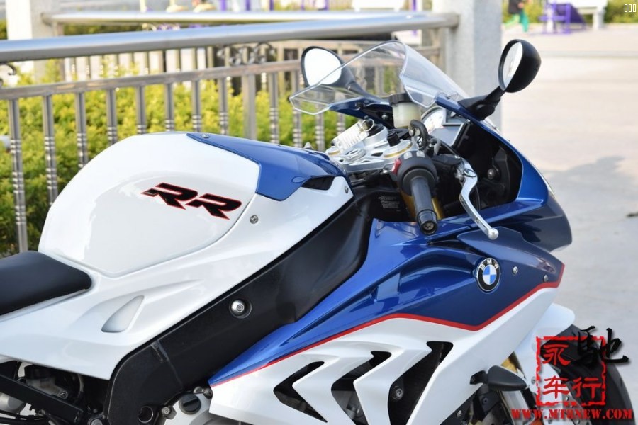 2015 S1000RR (7).jpg