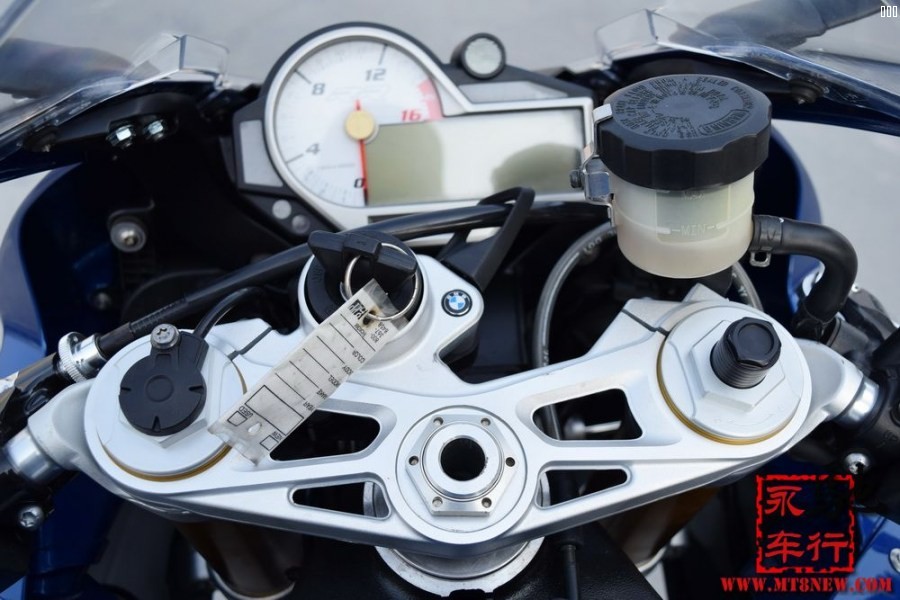 2015 S1000RR (13).jpg