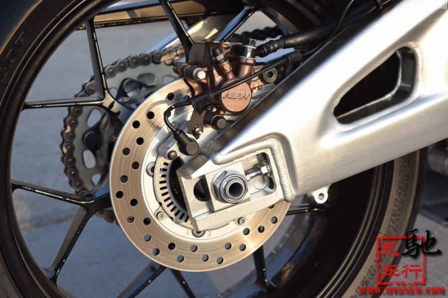 2016 CBR600RR (12).jpg