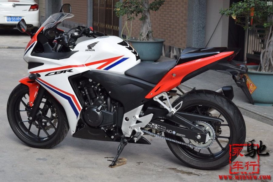 2015 CBR500 (10).jpg