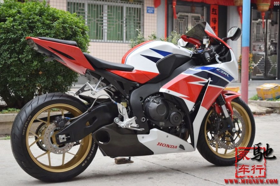 12cbr1000 (24).jpg